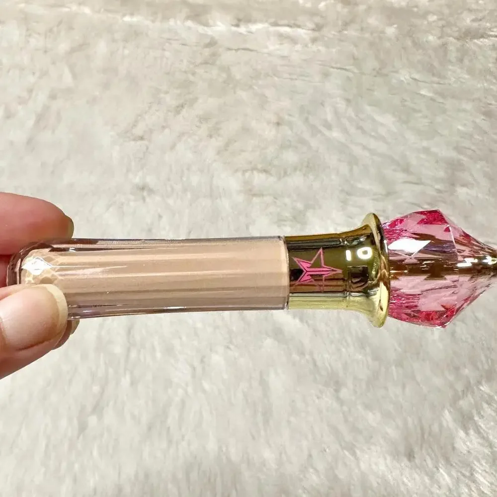 Jeffree Star Magic Star Full Pigment Concealer in Shade C8.5 3.4ml
